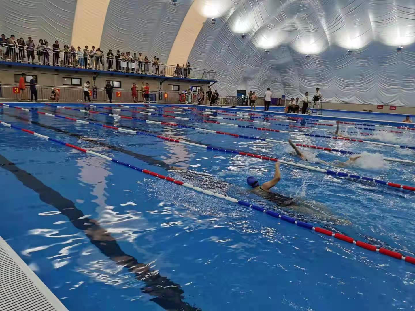 连云港市级机关游泳比赛在我校游泳馆举行