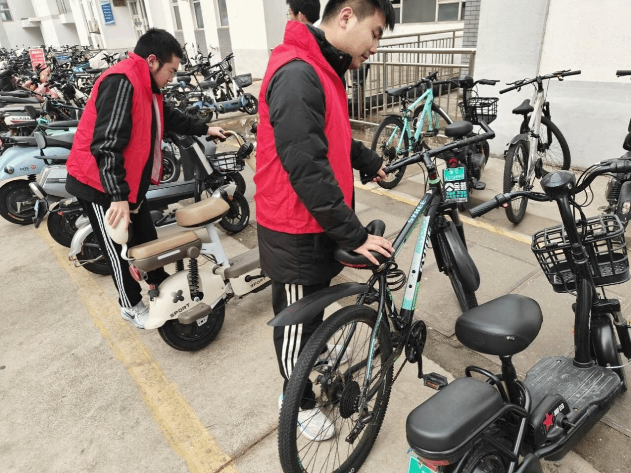 Cache_-f23020bfdb4c8e8.